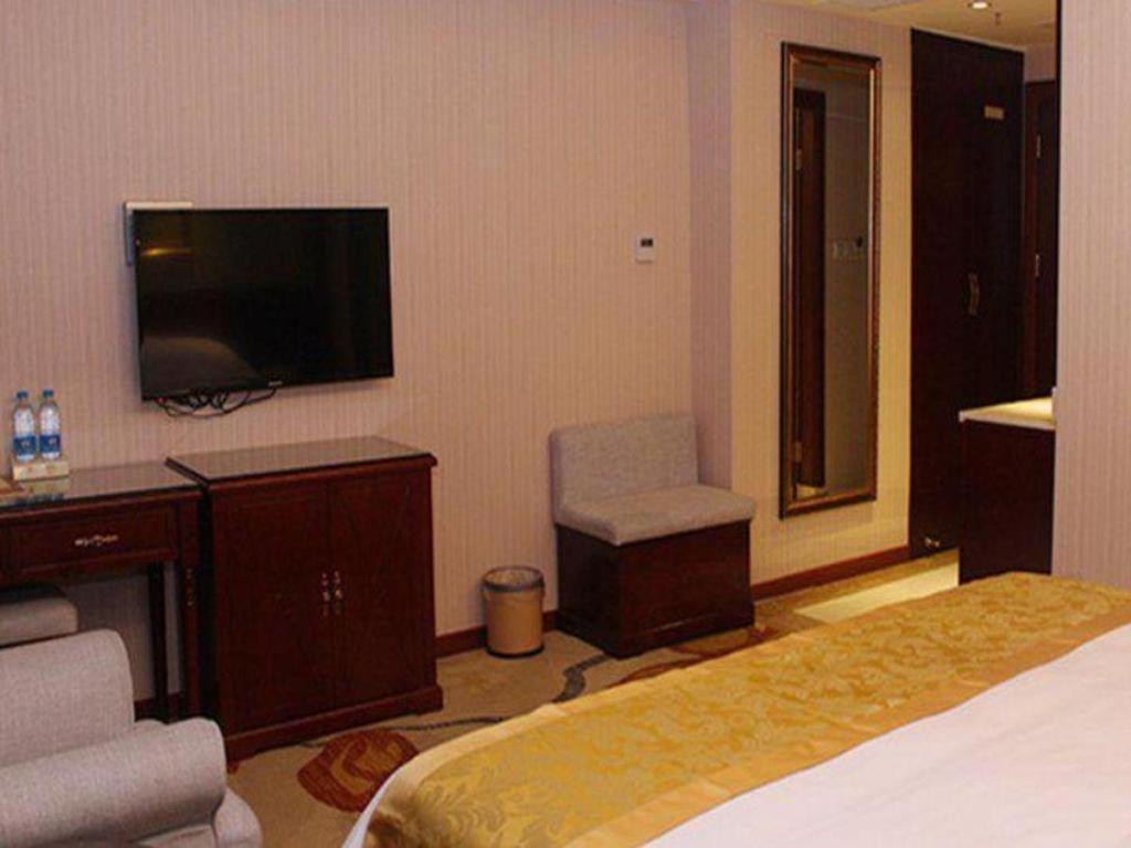 Yichang Vienna Hotel Wanda Branch Exterior foto